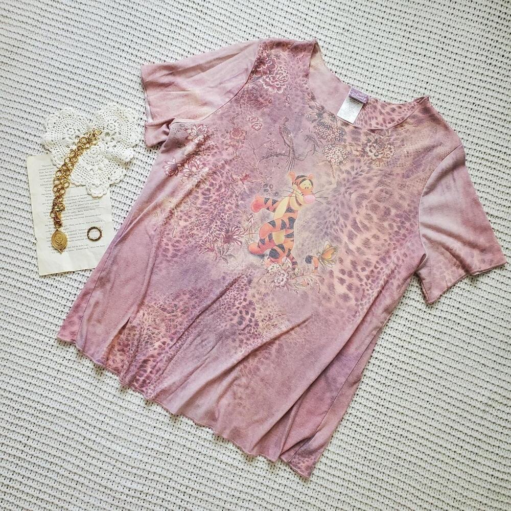 Rare y2k disney tigger graphic top